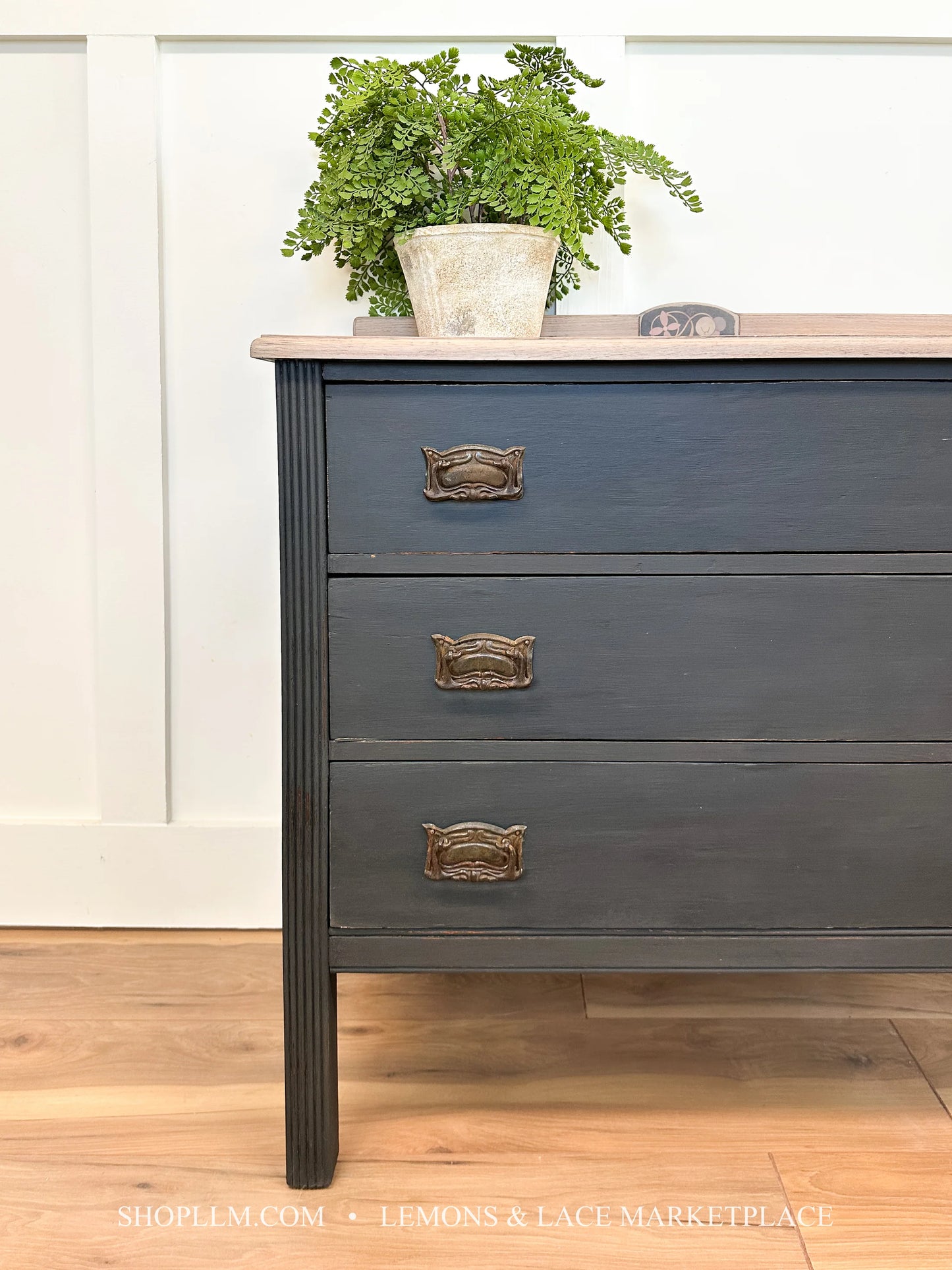 Graphite Chalk Paint®