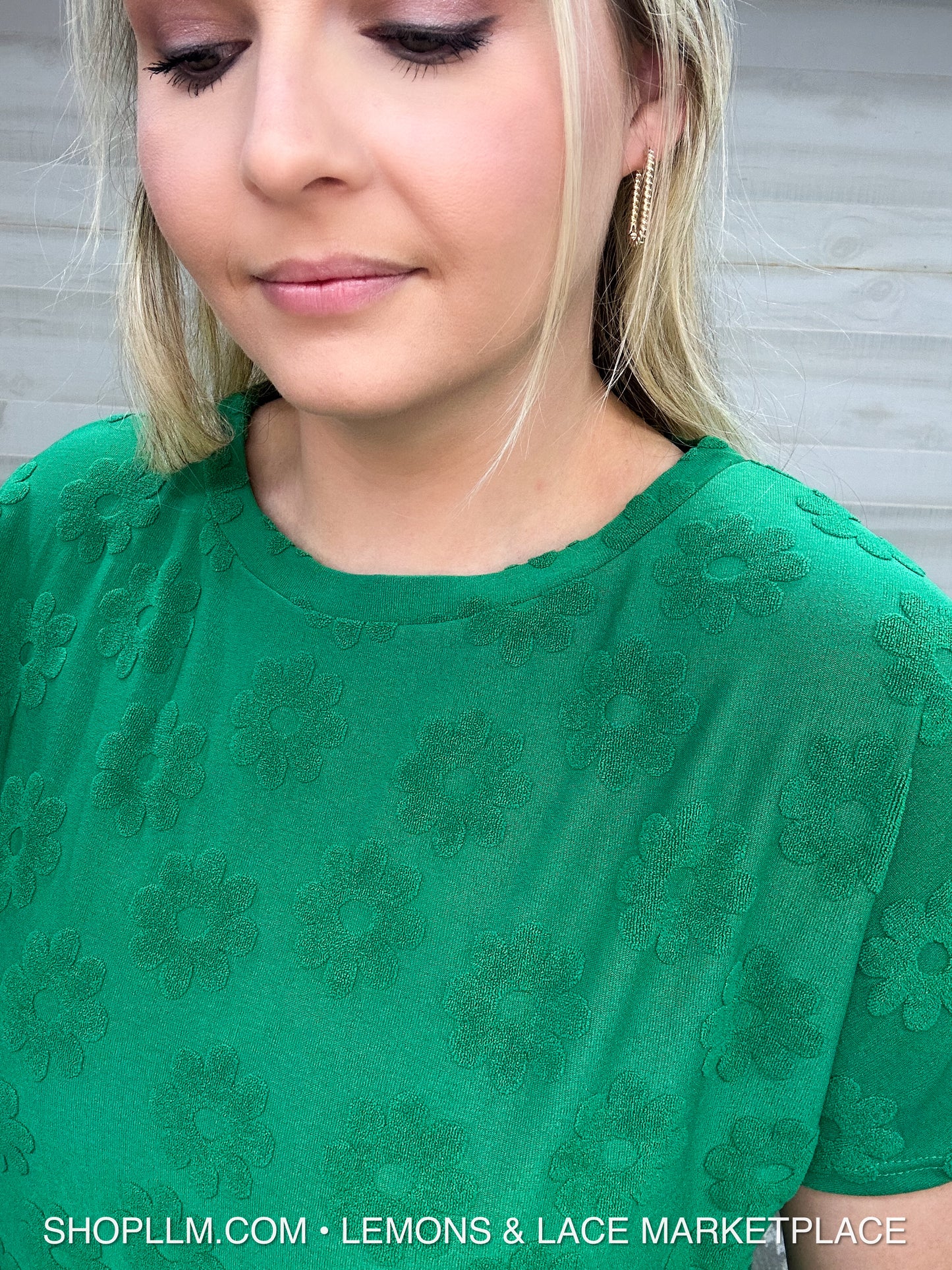 Textured Floral Pattern Top Green