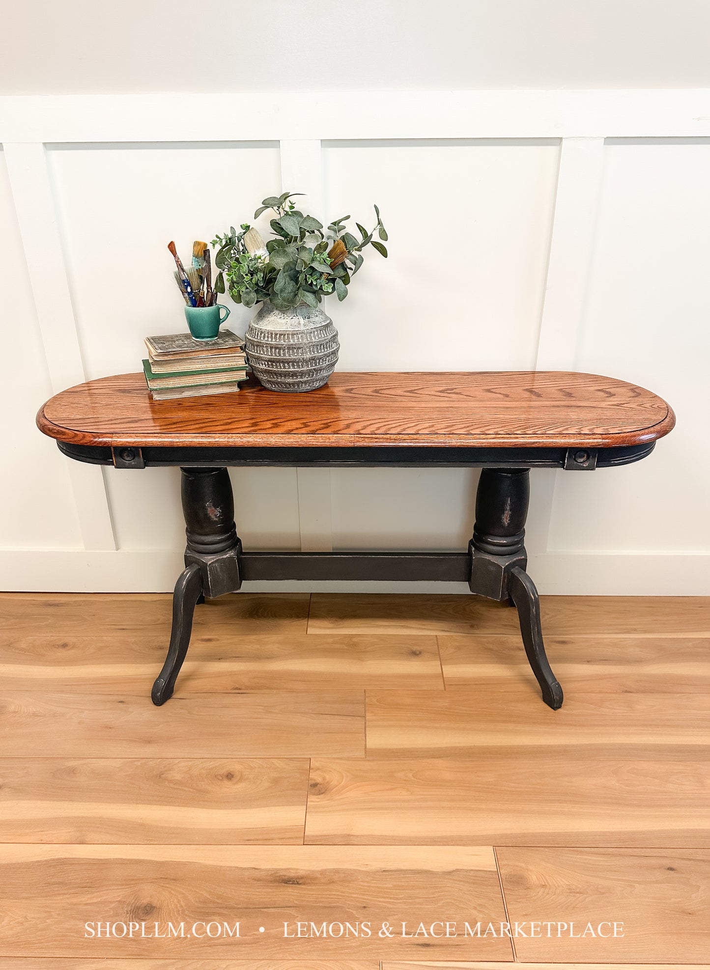 Sofa/Entry Table in Graphite/Chicago Grey