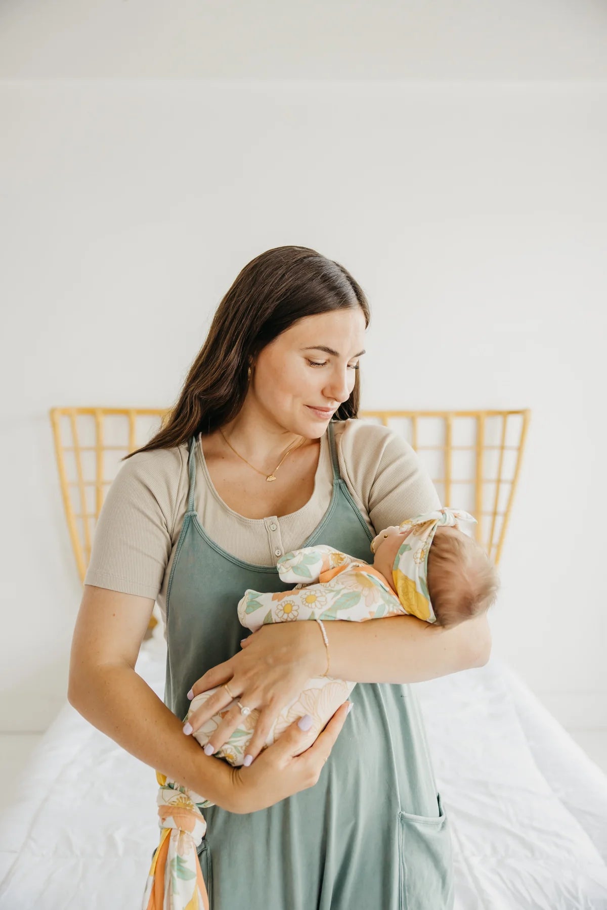 Rose Newborn Knotted Gown
