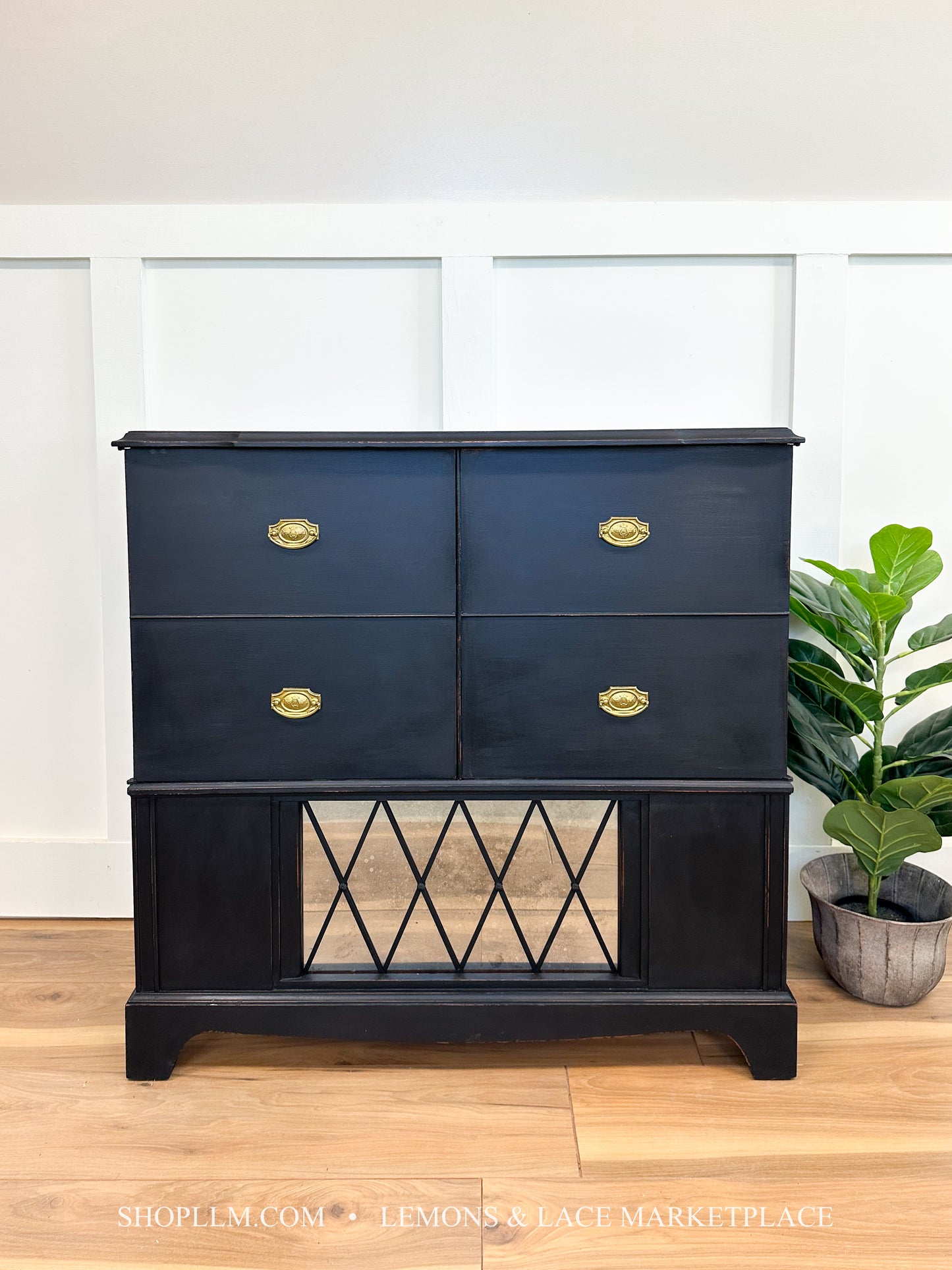 Ward Airline Radio Cabinet Athenian