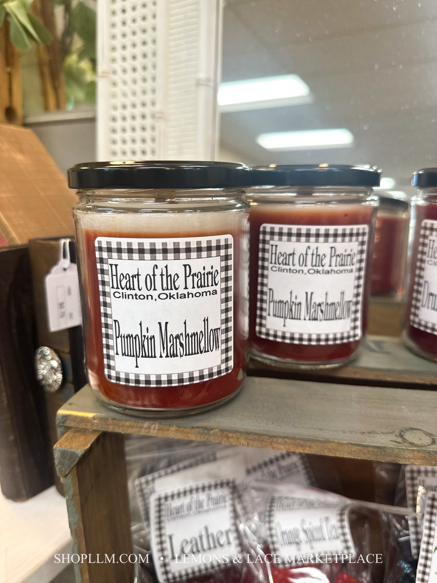 CANDLE - PUMPKIN MARSHMELLOW-WOODWICK