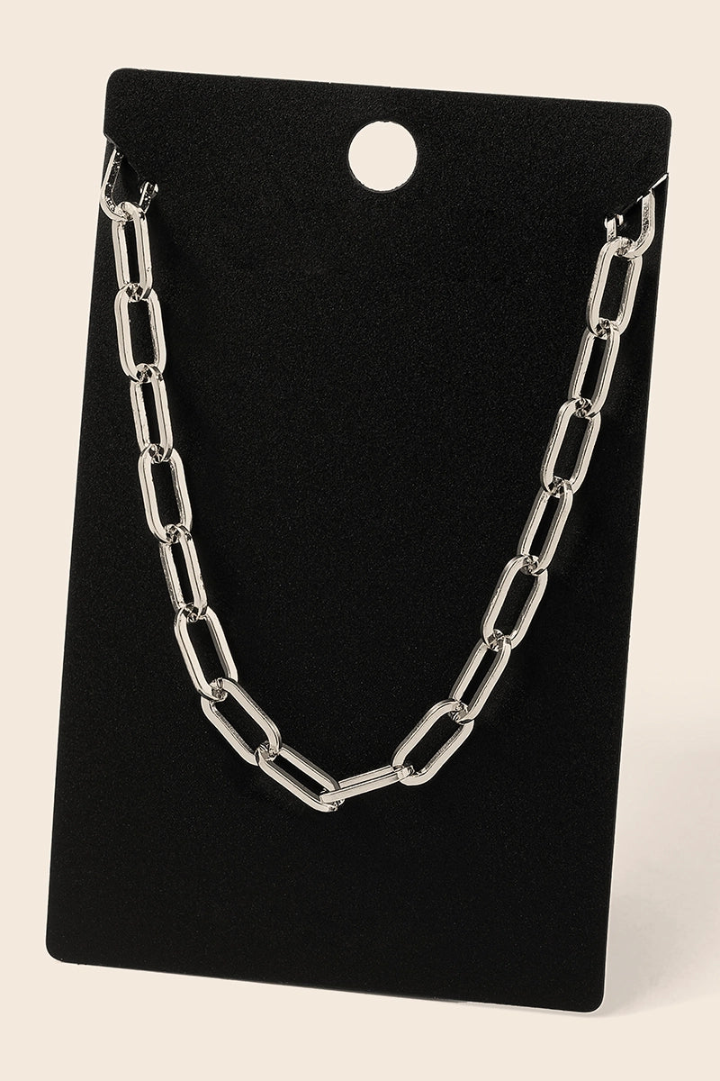 Dainty Oval Chain Link Necklace in Silver