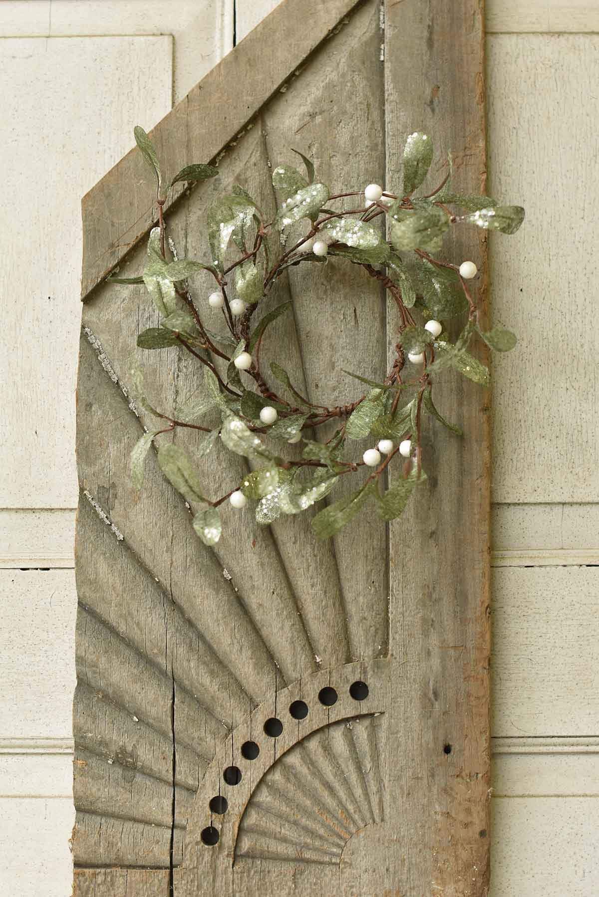 Icy Northern Lights Candle Ring