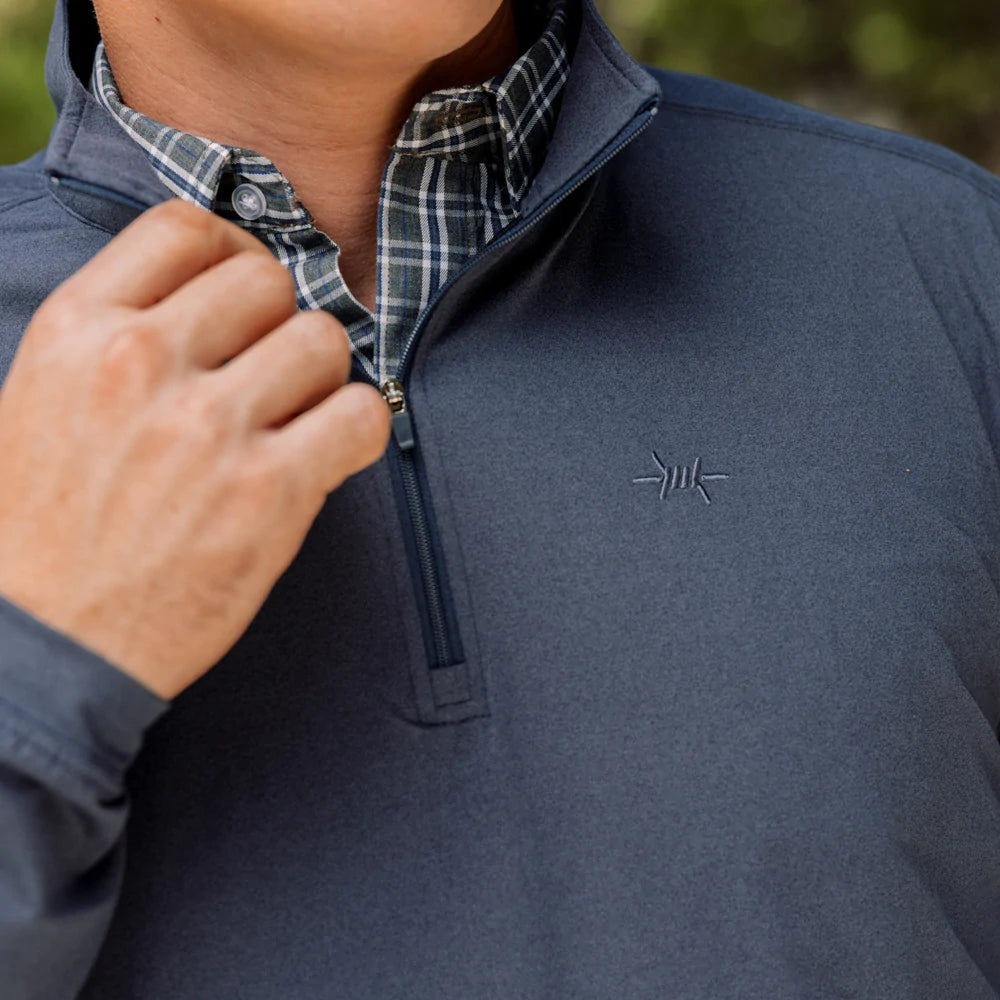 Performance Hybrid Pullover1/4 Zip Navy