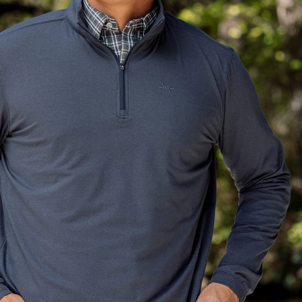 Performance Hybrid Pullover1/4 Zip Navy