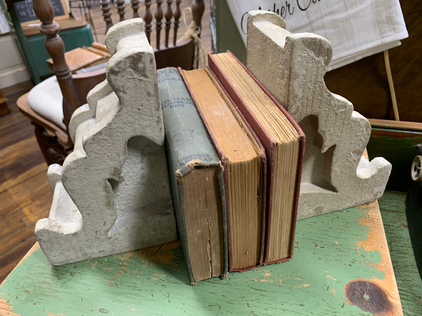 Corbel Bookends Set of 2