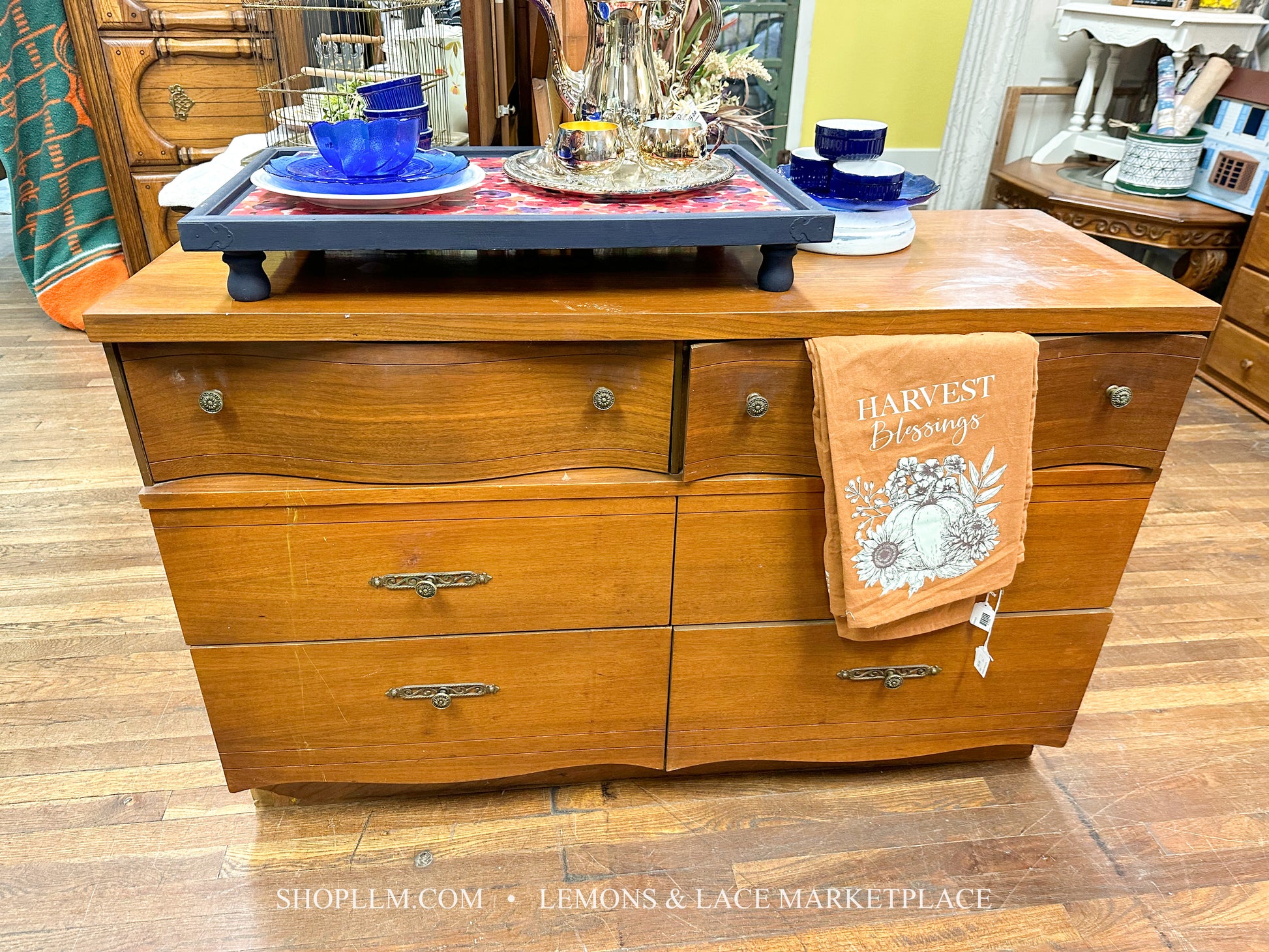 Curved Drawer Dresser Lemons and Lace Marketplace Curved Drawer Dresser Lemons and Lace Marketplace